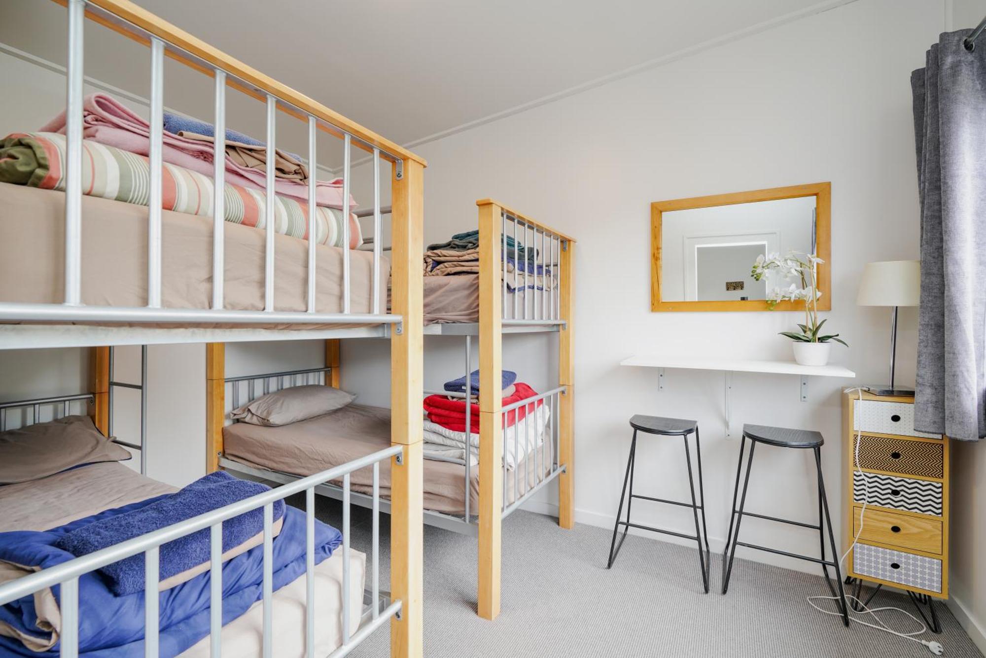 Beach Road Holiday Park Otatara Экстерьер фото